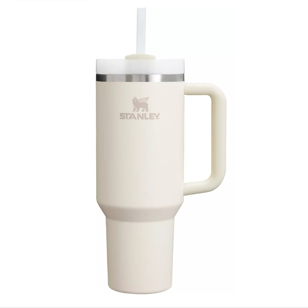 BRAND NEW UNUSED Stanley 40 Oz Tumbler Cream 2.0